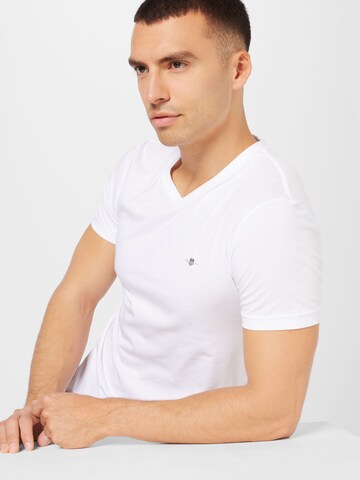 T-Shirt GANT en blanc