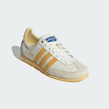 ADIDAS ORIGINALS Sneakersy niskie 'Japan' w kolorze biały