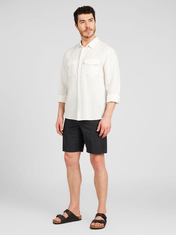 RVCA Regular Shorts in Schwarz