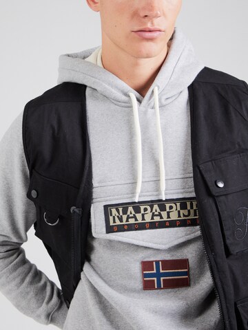 Sweat-shirt 'Burgee Wint 3' NAPAPIJRI en gris