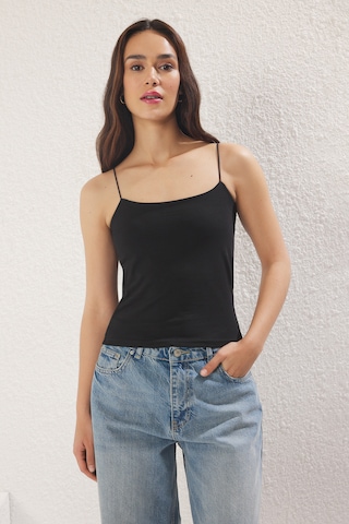 Trendyol Top in Black