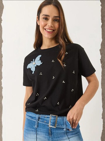 Maglietta di Bianco Lucci in nero