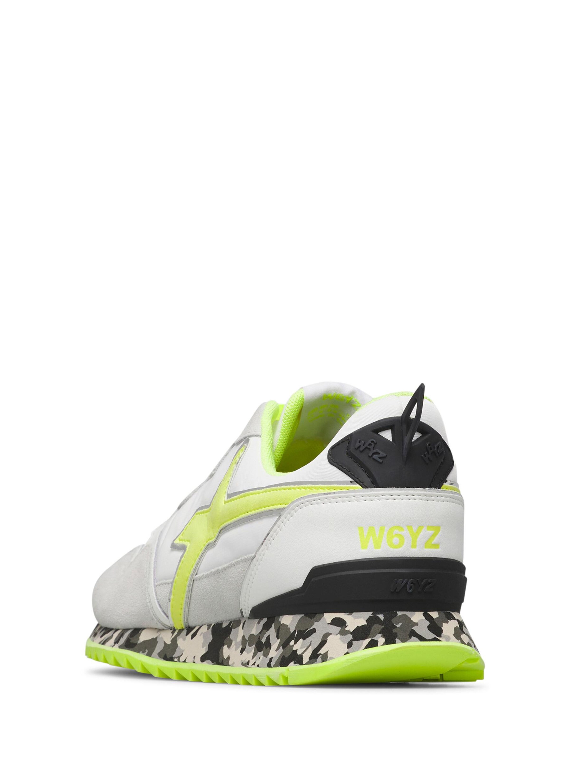 W6YZ Platform trainers 'JET-M.' in White