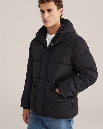 WE Fashion Tussenjas in Zwart: voorkant