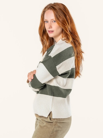 Living Crafts Pullover 'SELANIA' in Beige