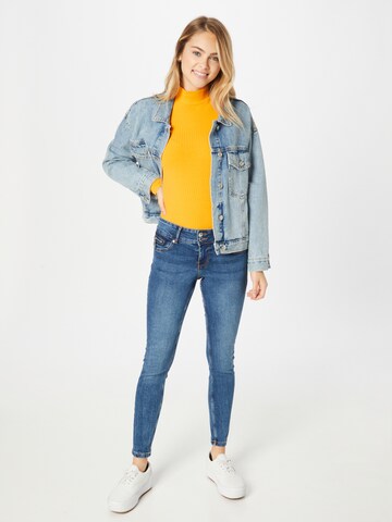 VERO MODA Skinny Jeans 'Latifa' in Blauw