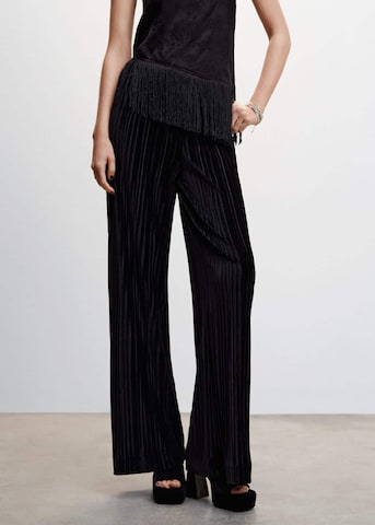 Wide Leg Pantalon 'Kim' MANGO en noir