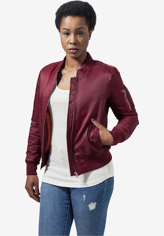 Veste mi-saison Urban Classics en rouge : devant