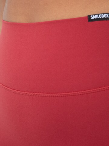 Coupe slim Leggings Smilodox en rouge