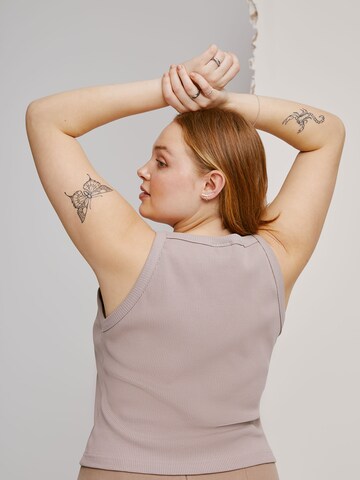 A LOT LESS Top 'Vicky' in Lila