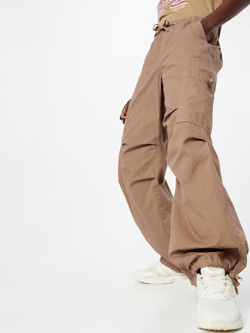Stitch and Soul Wide leg Cargo Pants in Beige: front