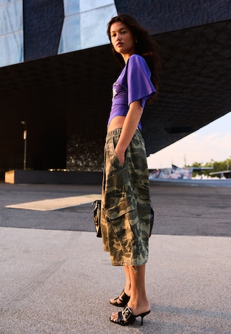 Bershka Zvonové kalhoty Kalhoty – zelená