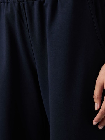 Tommy Life Wide leg Trousers in Black