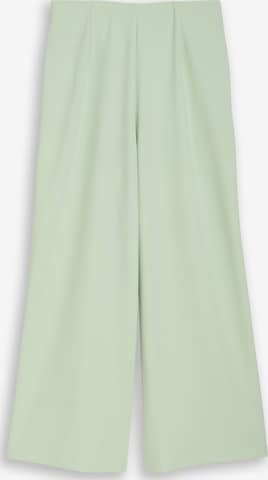 TOM TAILOR DENIM Trousers in Green: front