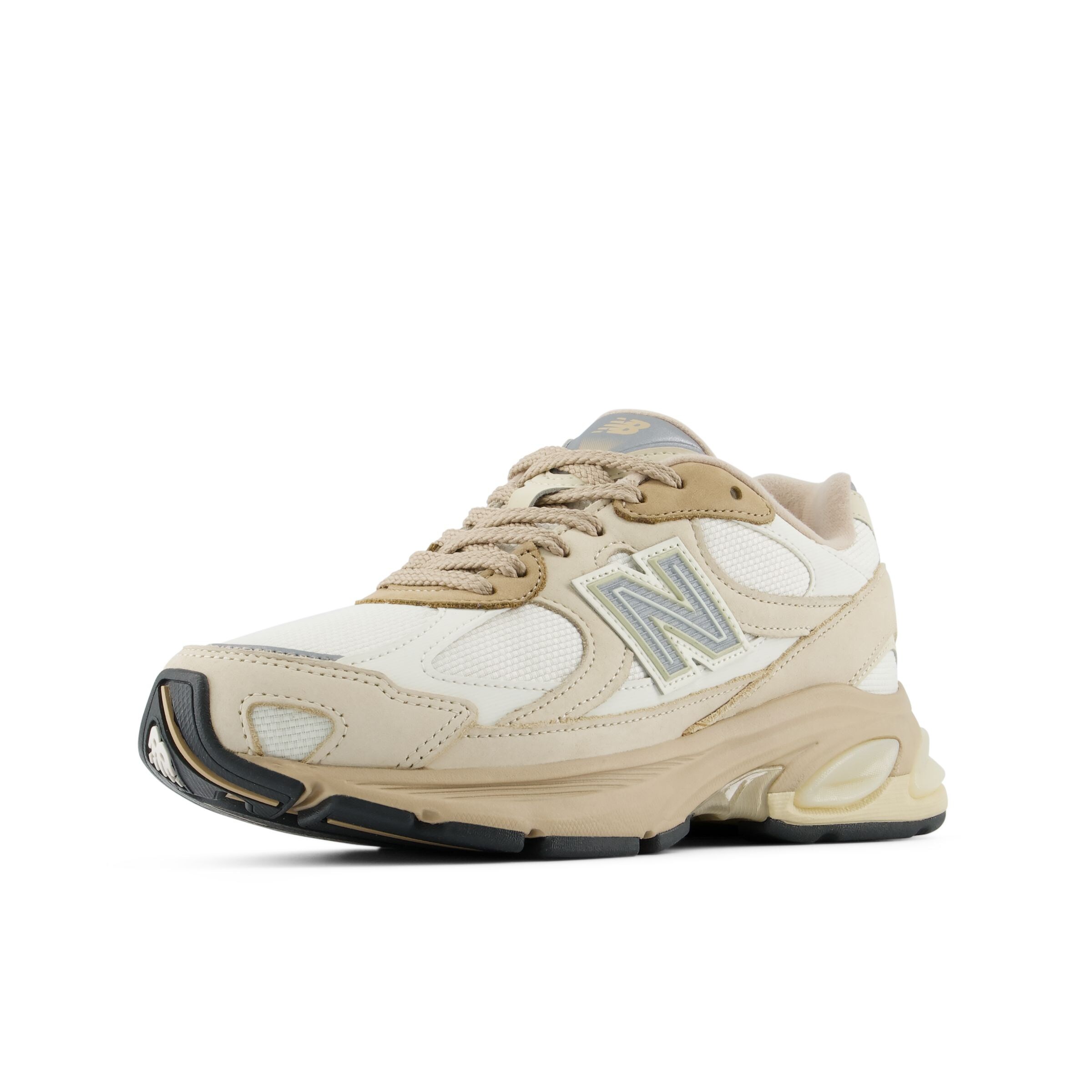 new balance Sneakers '2010' in Beige