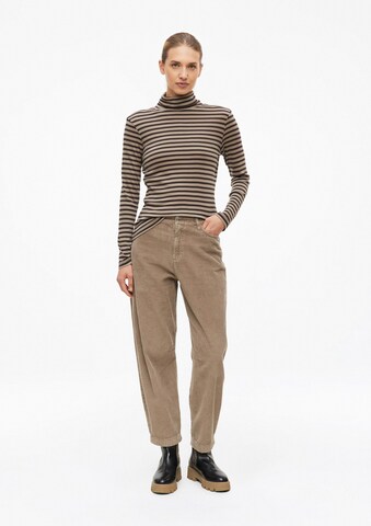 Barrel Pantalon s.Oliver en marron : devant