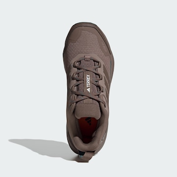 ADIDAS TERREX - Zapatos bajos 'Skychaser Ax5' en marrón