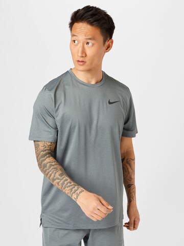 NIKE Functioneel shirt 'Pro' in Grijs: voorkant