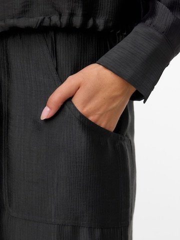 VERO MODA Wide leg Trousers 'VMTOMA' in Black