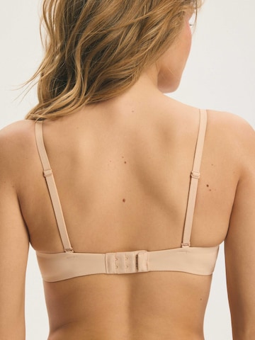 ESOTIQ - Push-up Sujetador 'Super-Push-up-BH 2 Size Up, glatte Cups Q1.04 abnehmbaren Trägern' en beige