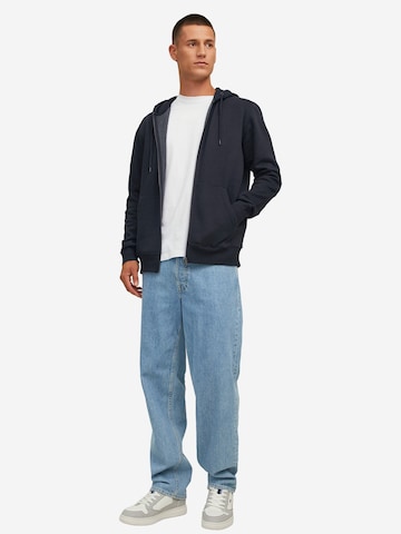 JACK & JONES Zip-Up Hoodie 'Star' in Black