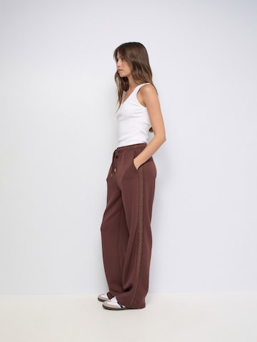 Salsa Jeans Regular Trousers in Brown