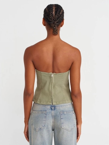 Dilvin - Blusa em verde