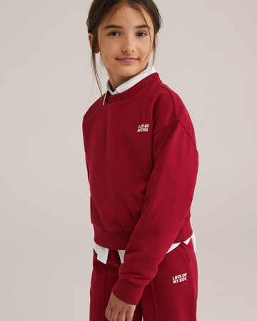WE Fashion Свитшот в Красный: спереди