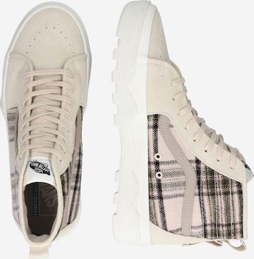 Baskets hautes 'UA Sentry SK8-Hi' VANS en beige