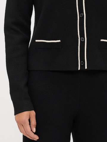 Vero Moda Petite Knit cardigan 'VMGOLD' in Black