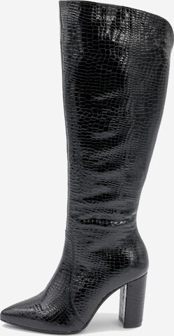 FELIPA Boots in Black: front