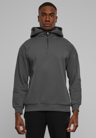 Urban Classics Sweatshirt in Grijs: voorkant