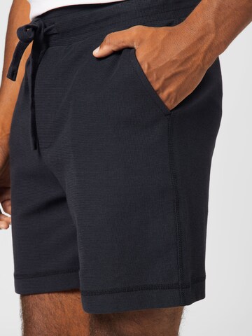 Marc O'Polo Loosefit Shorts  (GOTS) in Schwarz