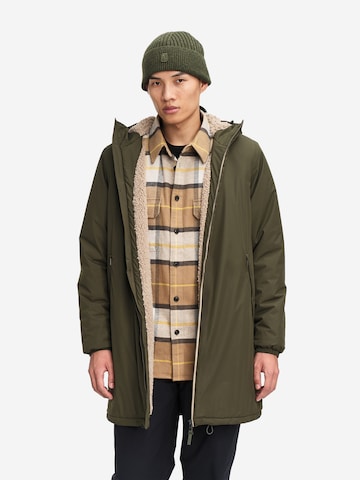 AIGLE Winterparka in Grün: Vorderseite