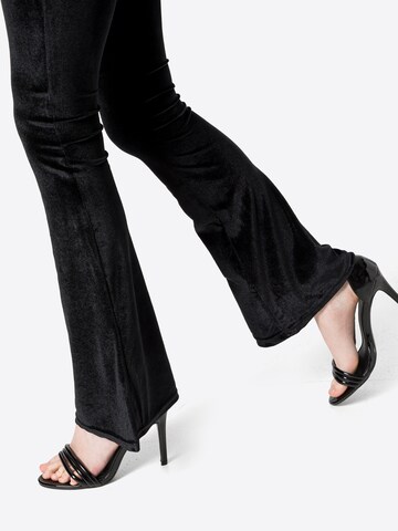 Urban Classics Bootcut Leggings in Zwart