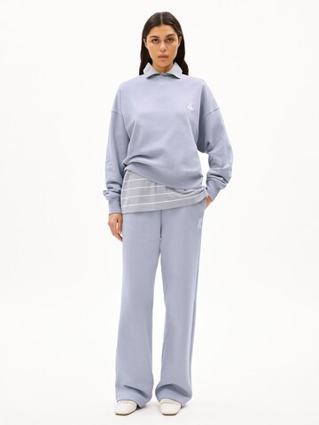 ARMEDANGELS Sweatshirt 'Alizaa' (GOTS) in Blau: Vorderseite