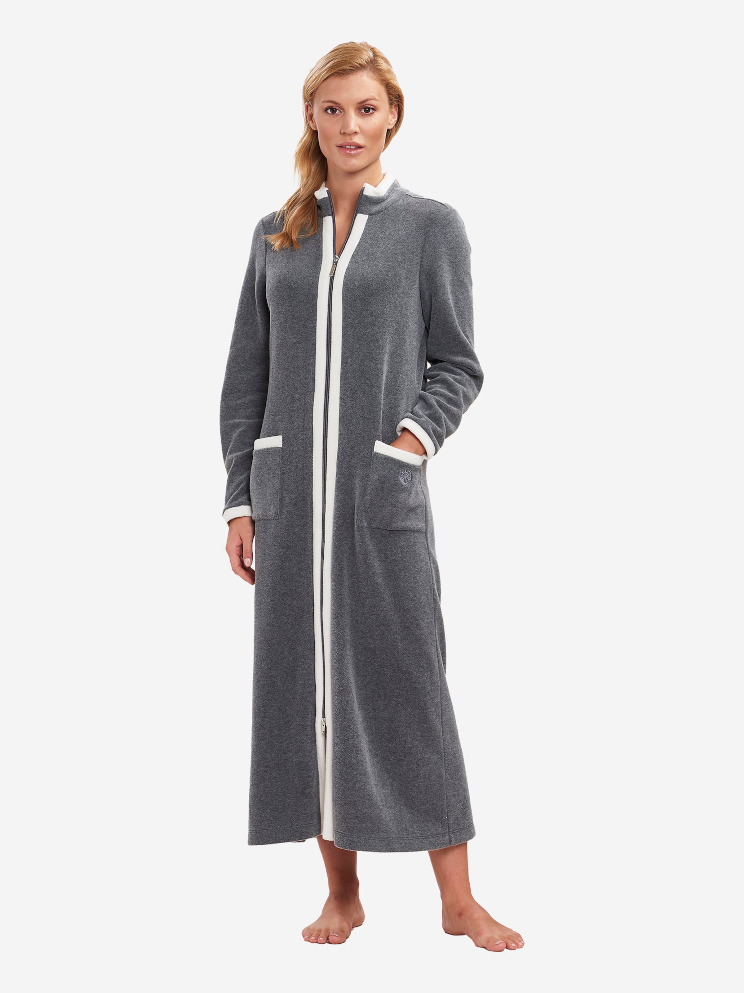 FÉRAUD PARIS Short Bathrobe ' Fleece ' in Grey: front