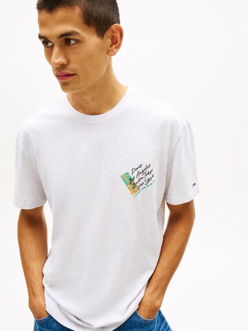 Tricou de la Tommy Jeans pe gri