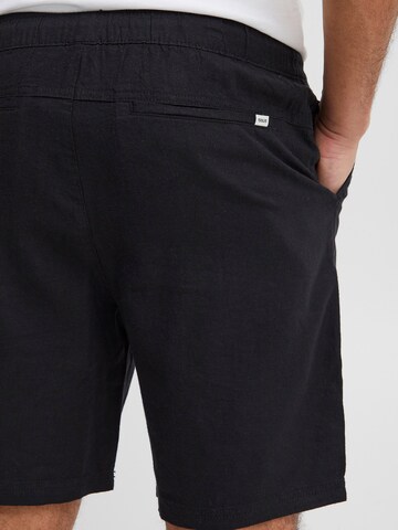 !Solid Regular Pants 'Aurelius' in Black