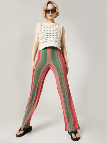 Bootcut Pantaloni 'Thea' de la Guido Maria Kretschmer Women pe verde