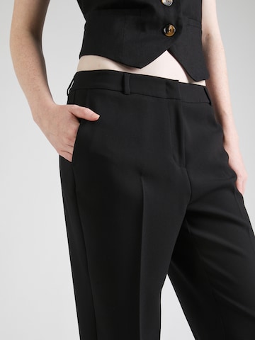 Coupe slim Pantalon à plis COMMA en gris