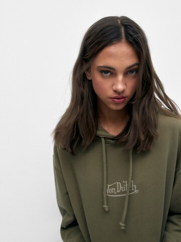 Pull&Bear Sweatshirt in Grün