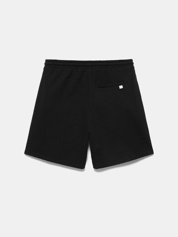 Pull&Bear Loosefit Nadrág - fekete