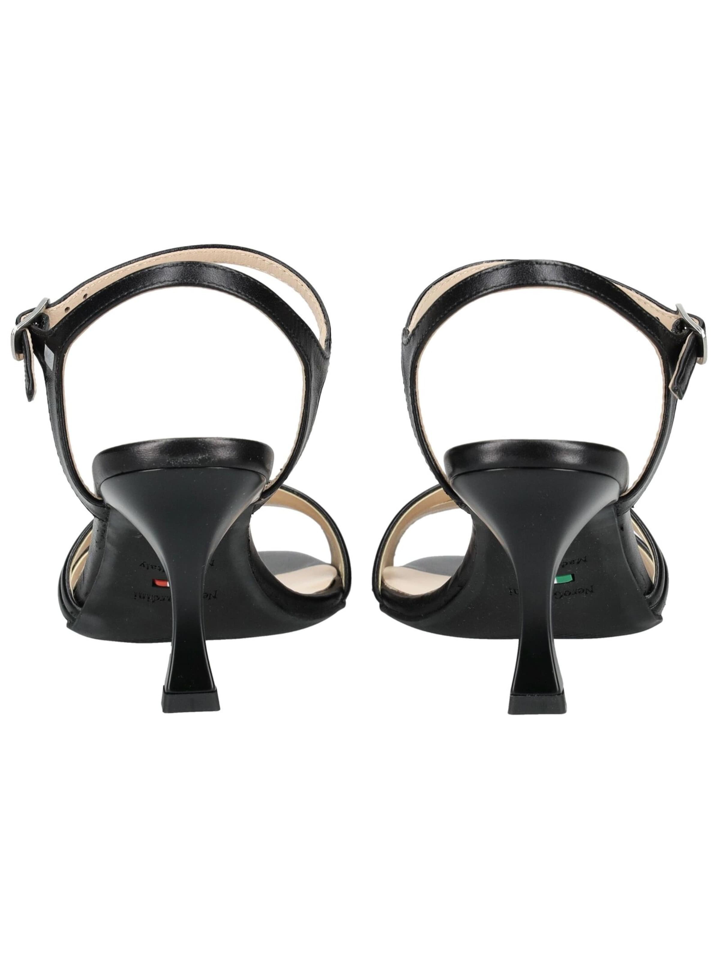 Sandalo con cinturino di Nero Giardini in nero