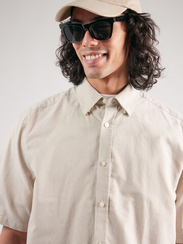 Only & Sons - Ajuste confortable Camisa 'ONSALVARO' en beige