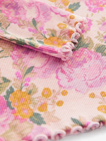 Next Shirt in Pink
