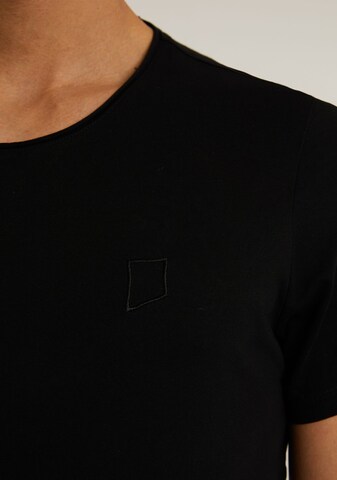 CHASIN' Shirt ' Expand-B' in Schwarz