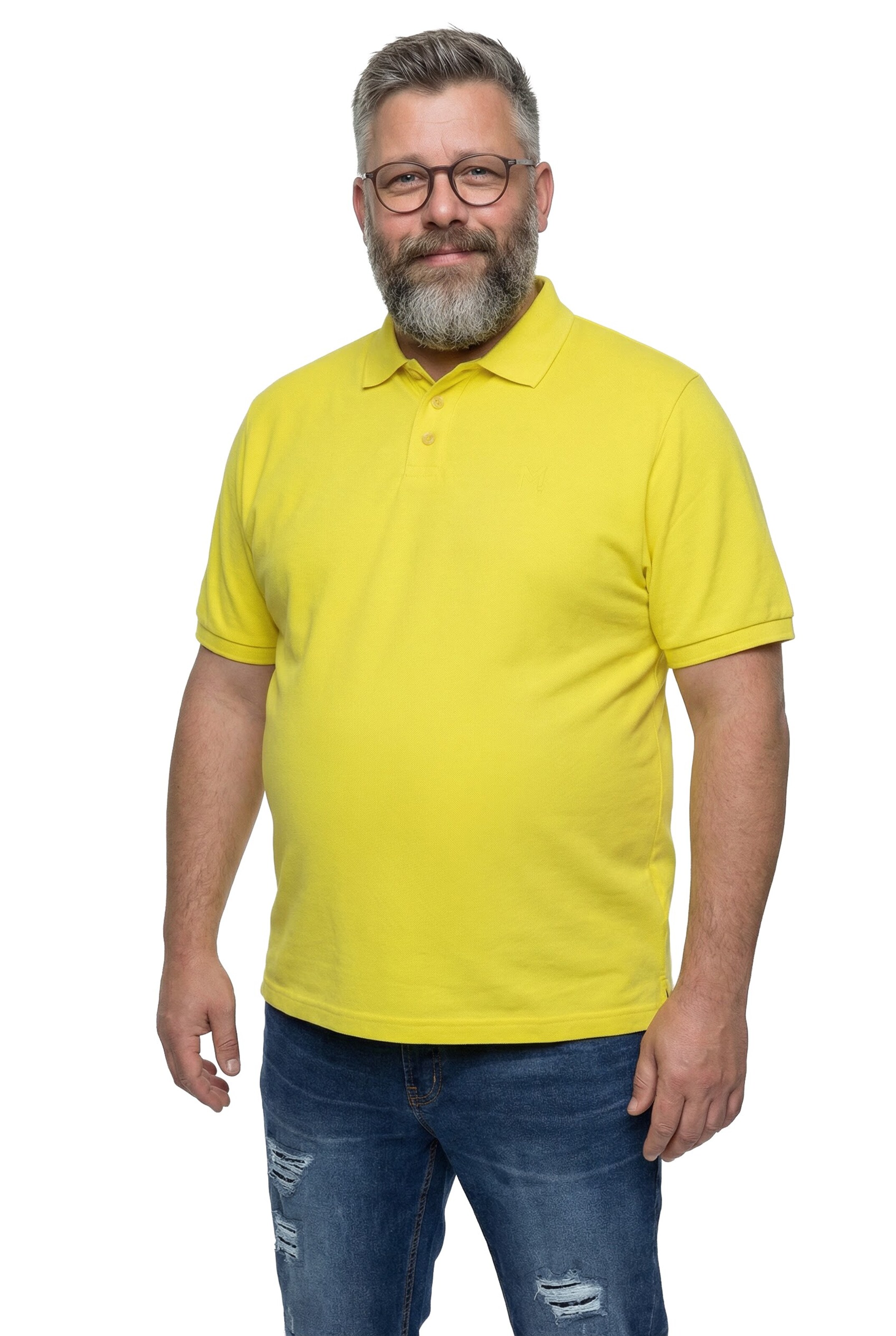 Men Plus Shirt in Yellow: front