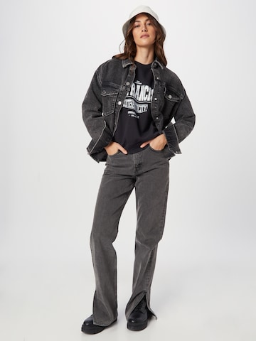 Gina TricotSweater majica 'Riley' - crna boja