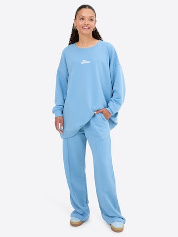 TATES Sweatshirt in Blau